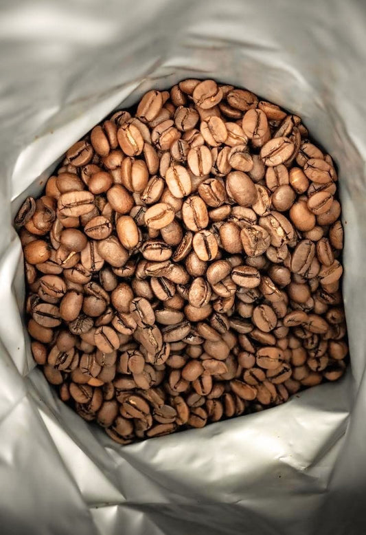 Whole Coffee Beans - Medium Roast - Washed & sun dried.